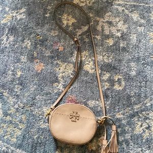 Tory Burch McGraw Round Leather Crossbody